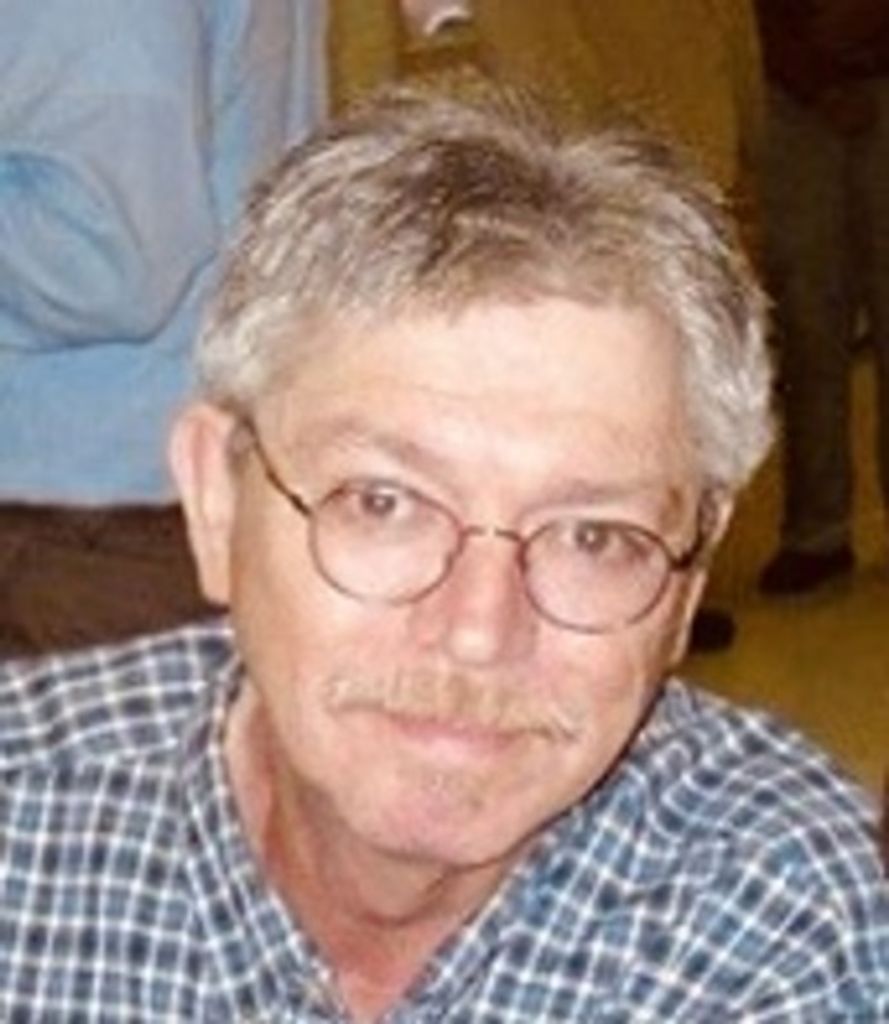 Paul Leslie Oliver Profile Photo