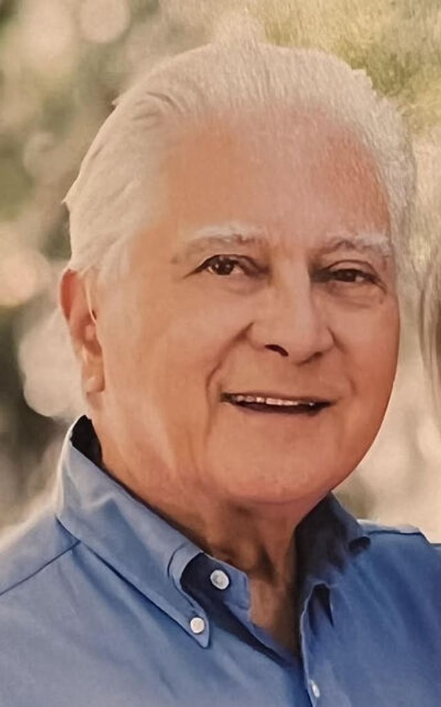 Dr. Eduardo Gonzalez Profile Photo