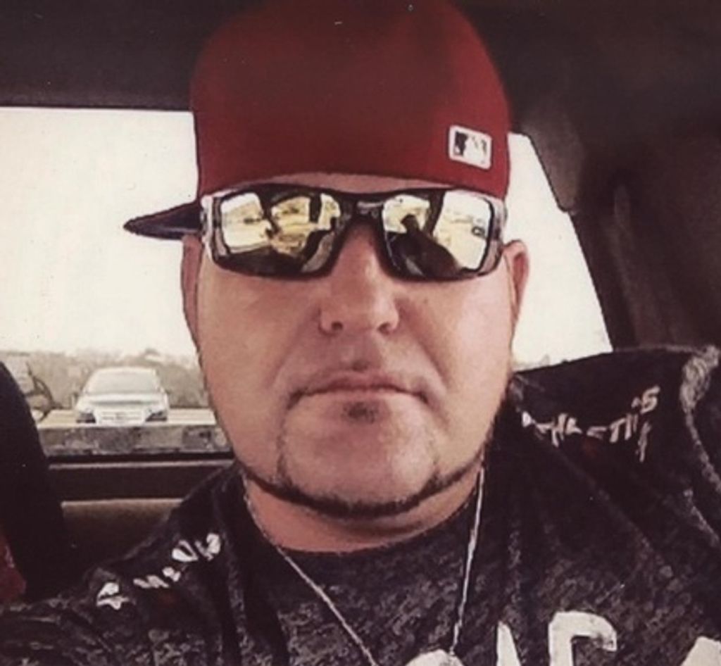 Dustin Joe Tuck Profile Photo