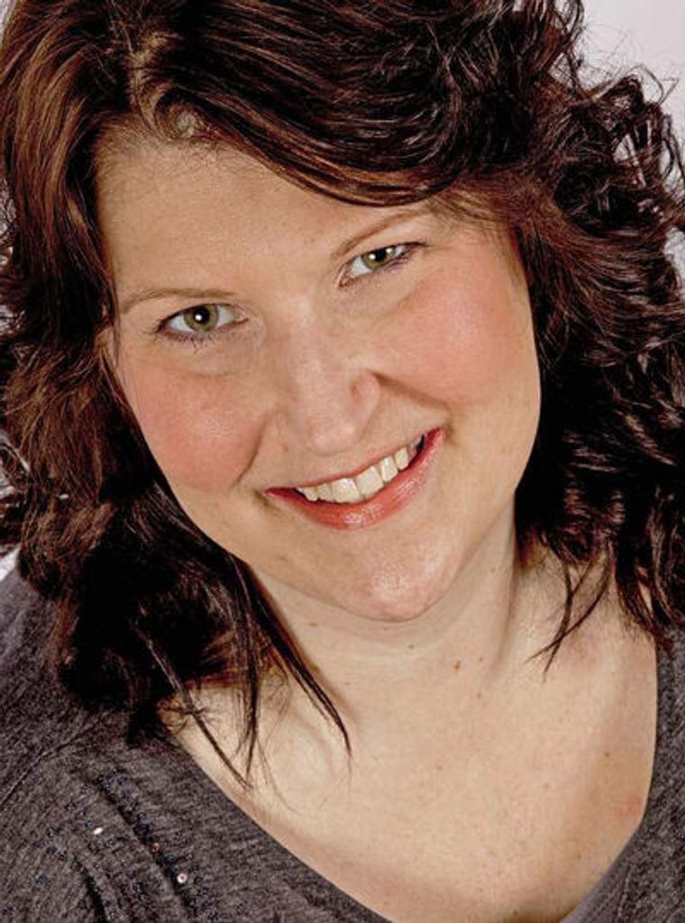 Leslie Michele Litvik