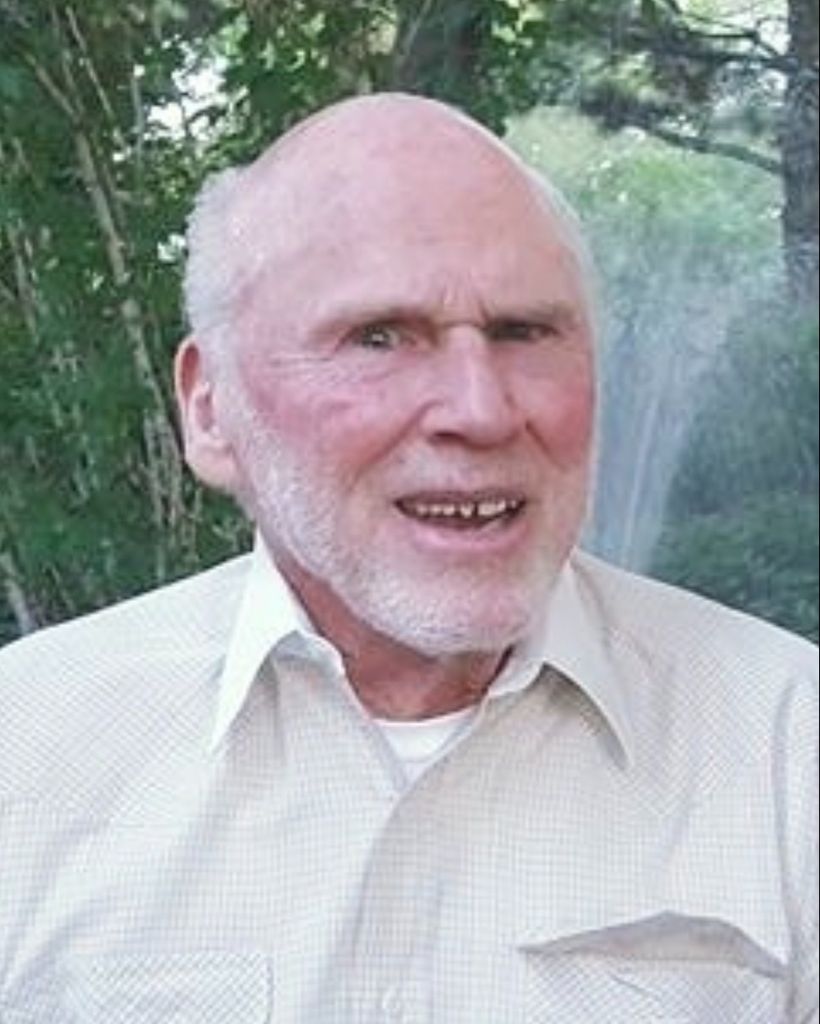 Golden Gayle Bowthorpe "Bow"