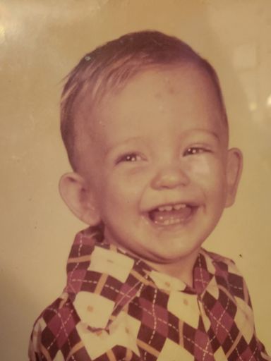 Rave Hardy Jones photo gallery thumbnail 53 of 92