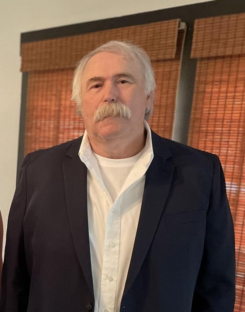 Douglas Thomas Profile Photo