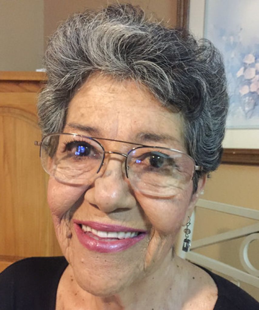 Maria  Teresa Castillo