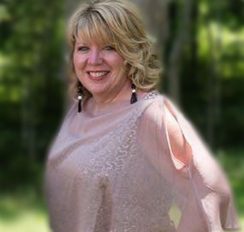 Stephanie Renee Theobald Profile Photo