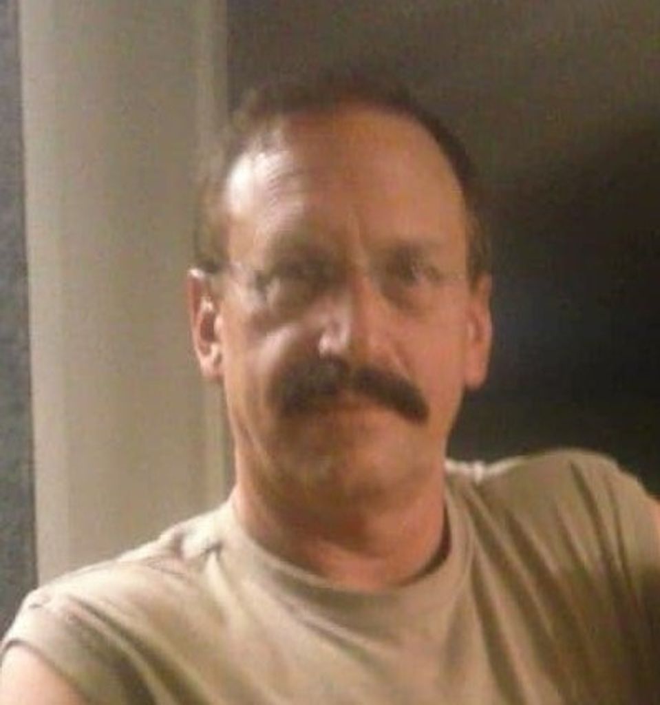 Donald Milton Warnick Gysgt Ret Usmc Profile Photo