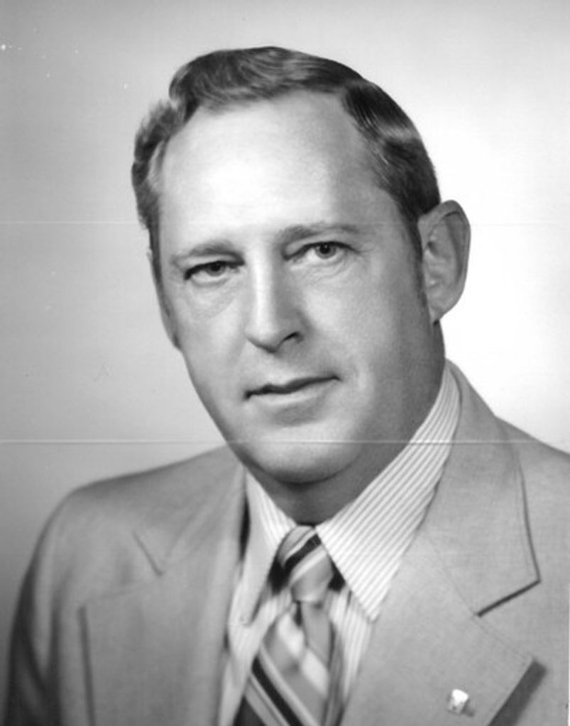 Clinton Newbert Ellis Profile Photo