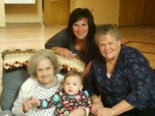 Shirley Ruth Rosengren Erickson photo gallery thumbnail 4 of 6
