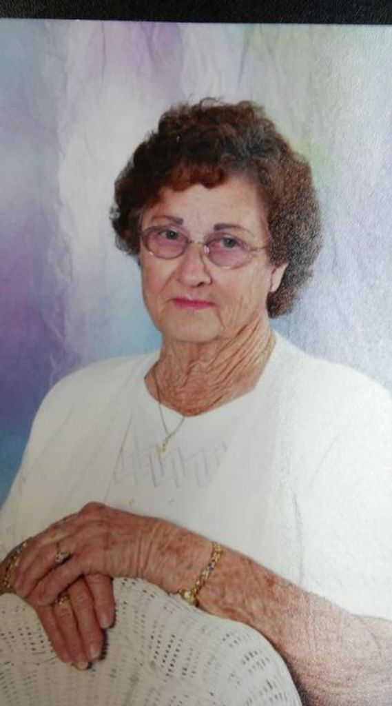Betty Louise Humphries