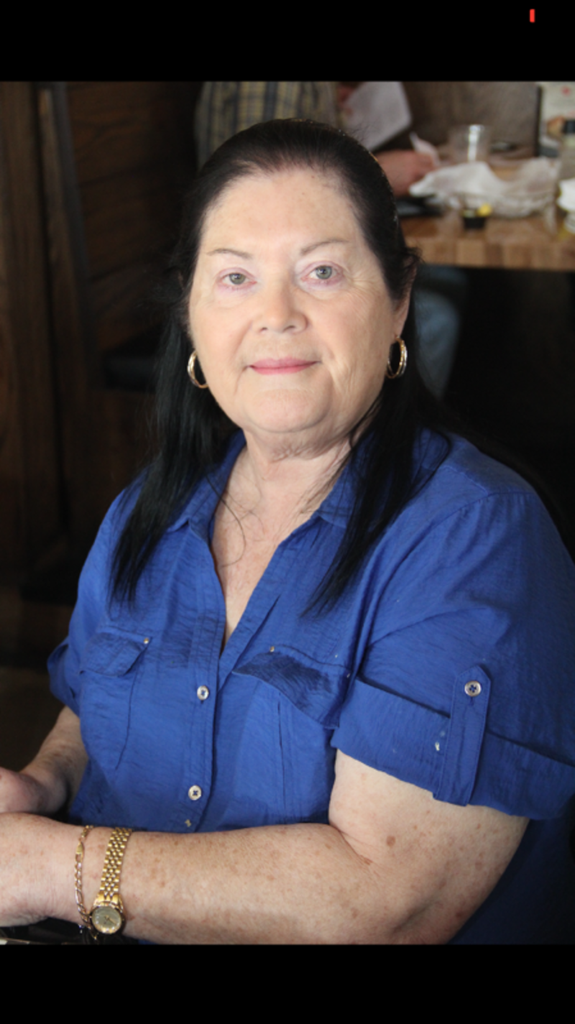 Karen "Elayna" Benton Profile Photo