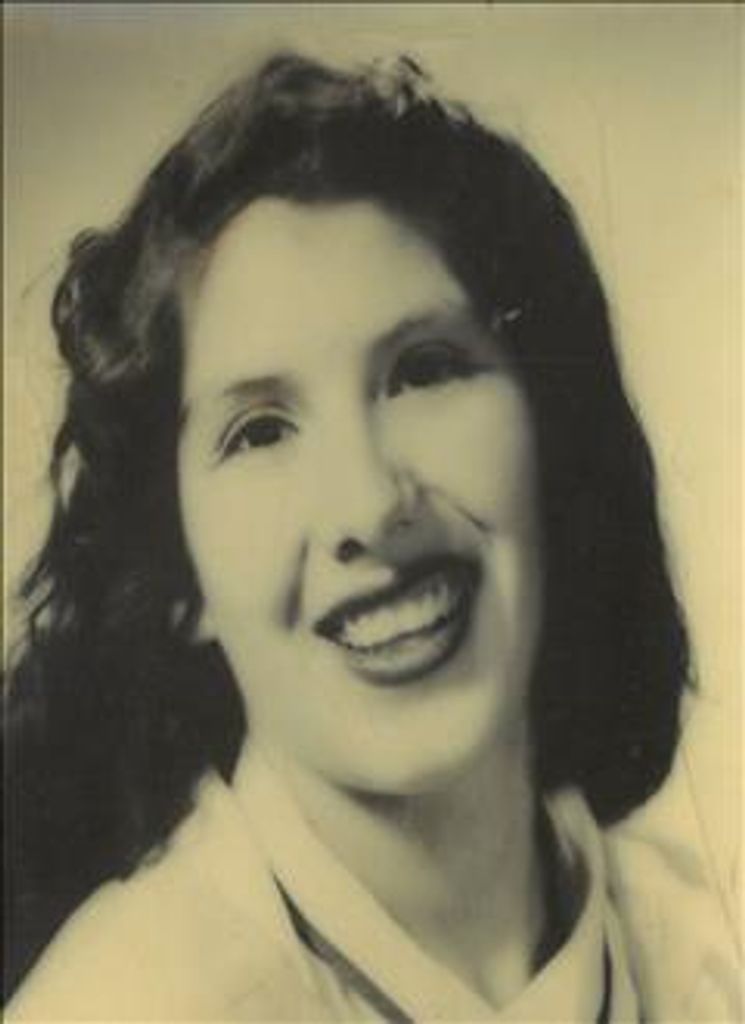 Rosa Pequeno Profile Photo