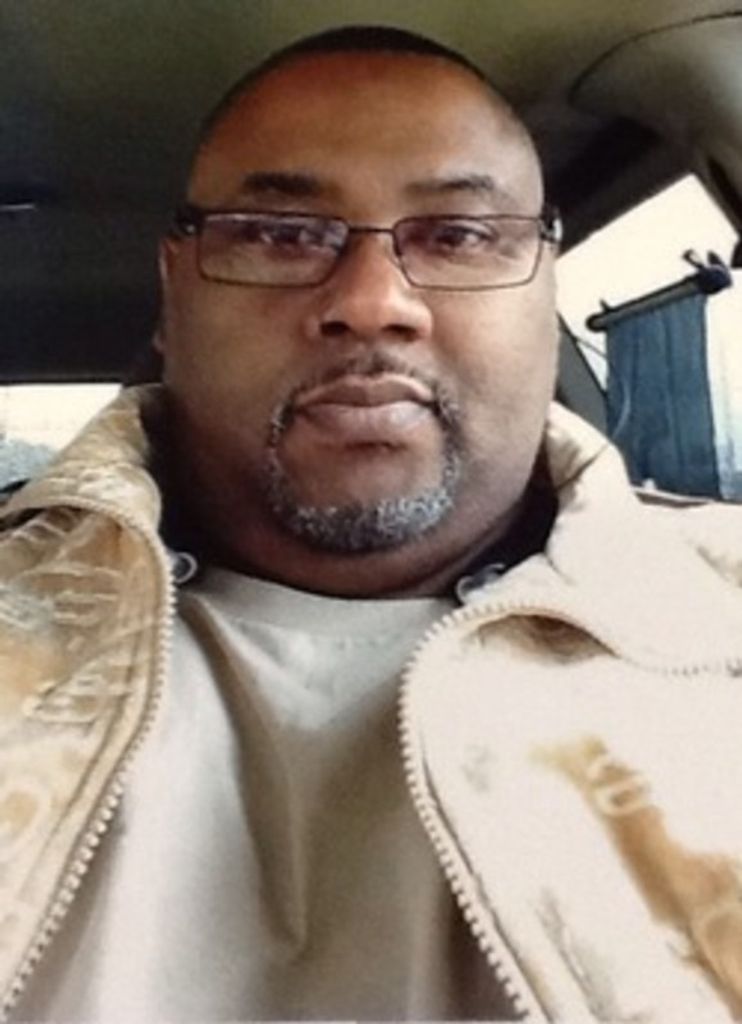Emmanuel Minter Profile Photo
