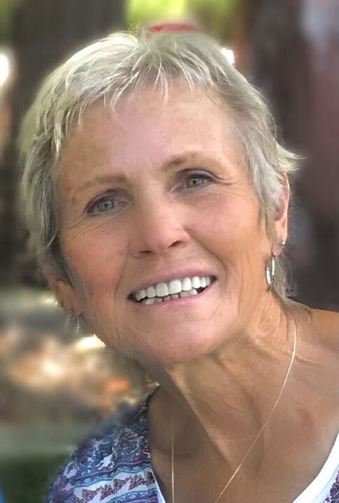 Carey Bloomer