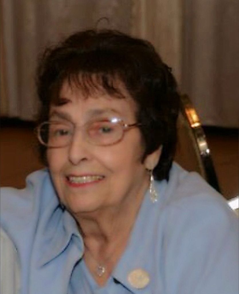 Gloria P. Costabile