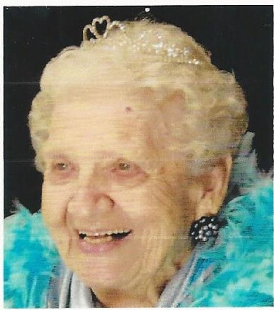 Lillian Lee (Huskey)  Sample