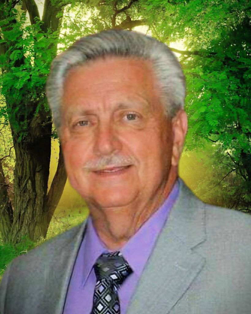 Clifford Thomas Ray Profile Photo