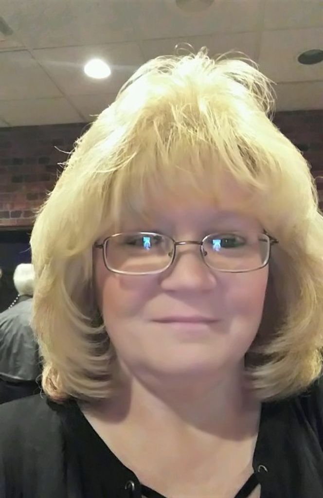 Helen "Putty" (Biddle)  Hall Profile Photo