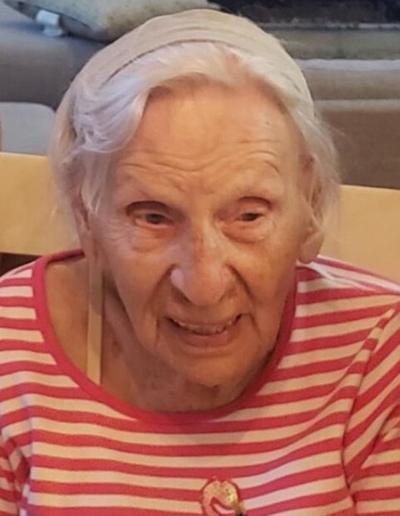 Clara Przezdzink Zeak