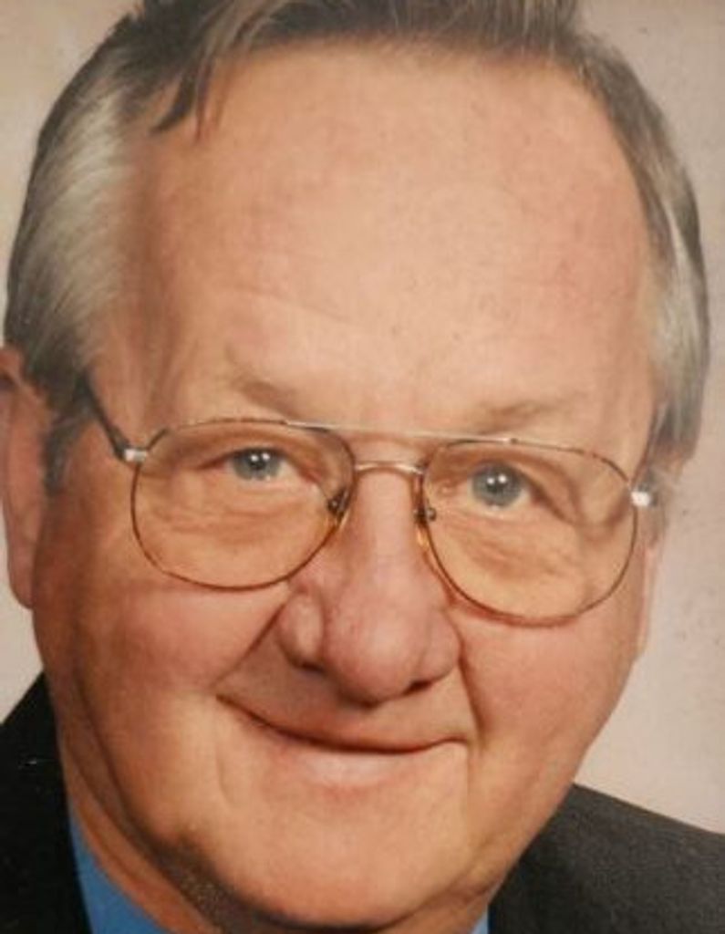 Robert "Shorty" Fields