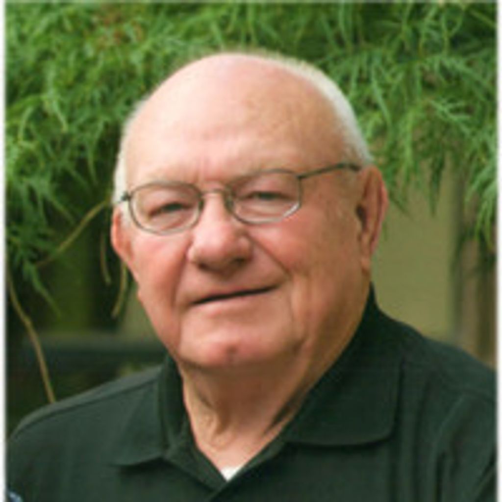 Thomas L Klosterman