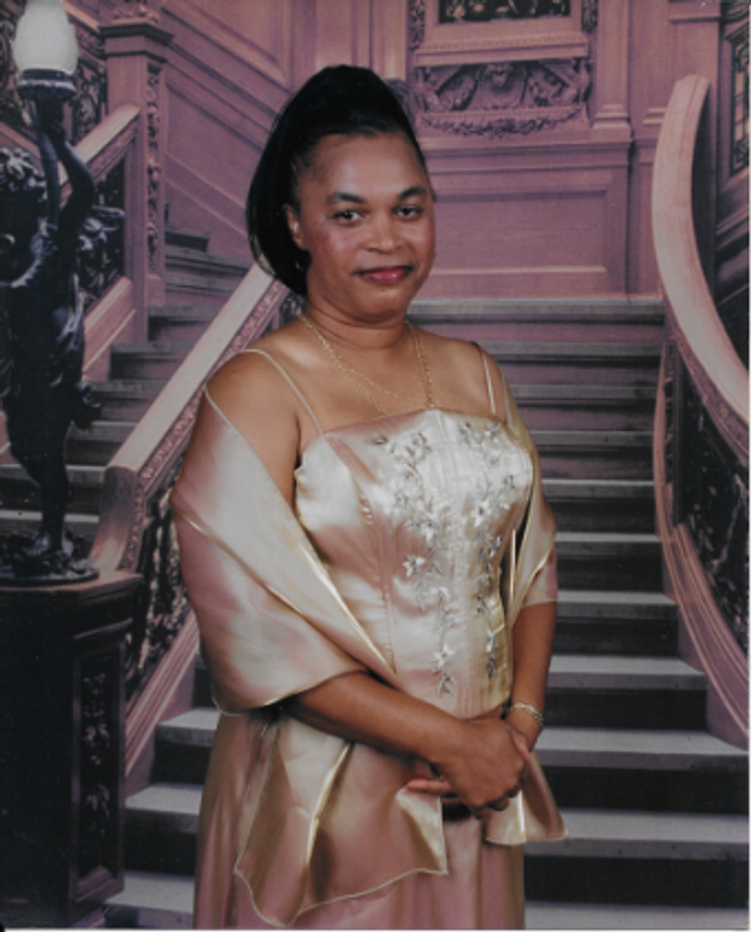 Deslyn G Daniel