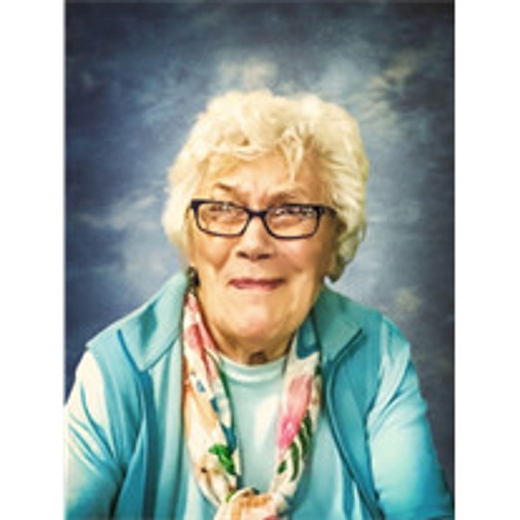 Elizabeth Rousseau Profile Photo