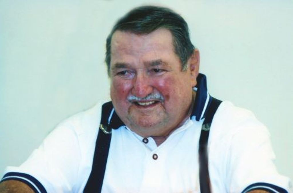 Lowell Edward Salyars Profile Photo