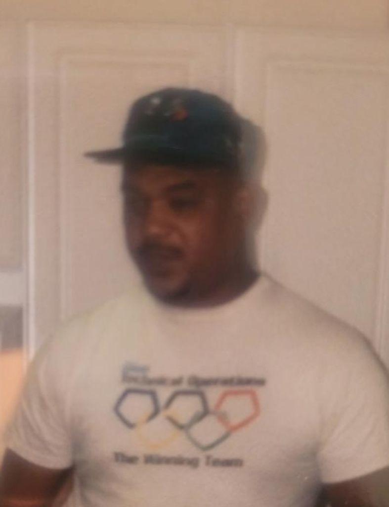 Kenneth Davis Profile Photo