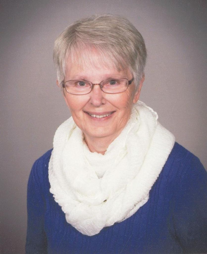 Sandra "Sandy" Bragg