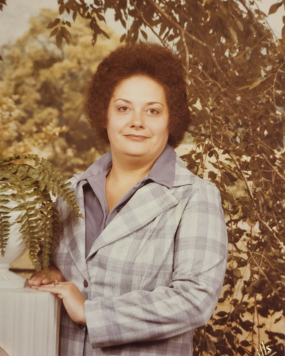 Linda Lou Grant's obituary image
