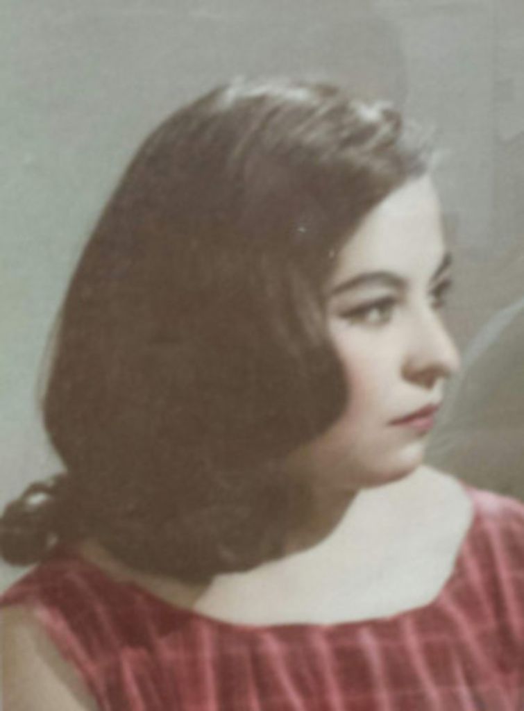 Isabel Leone