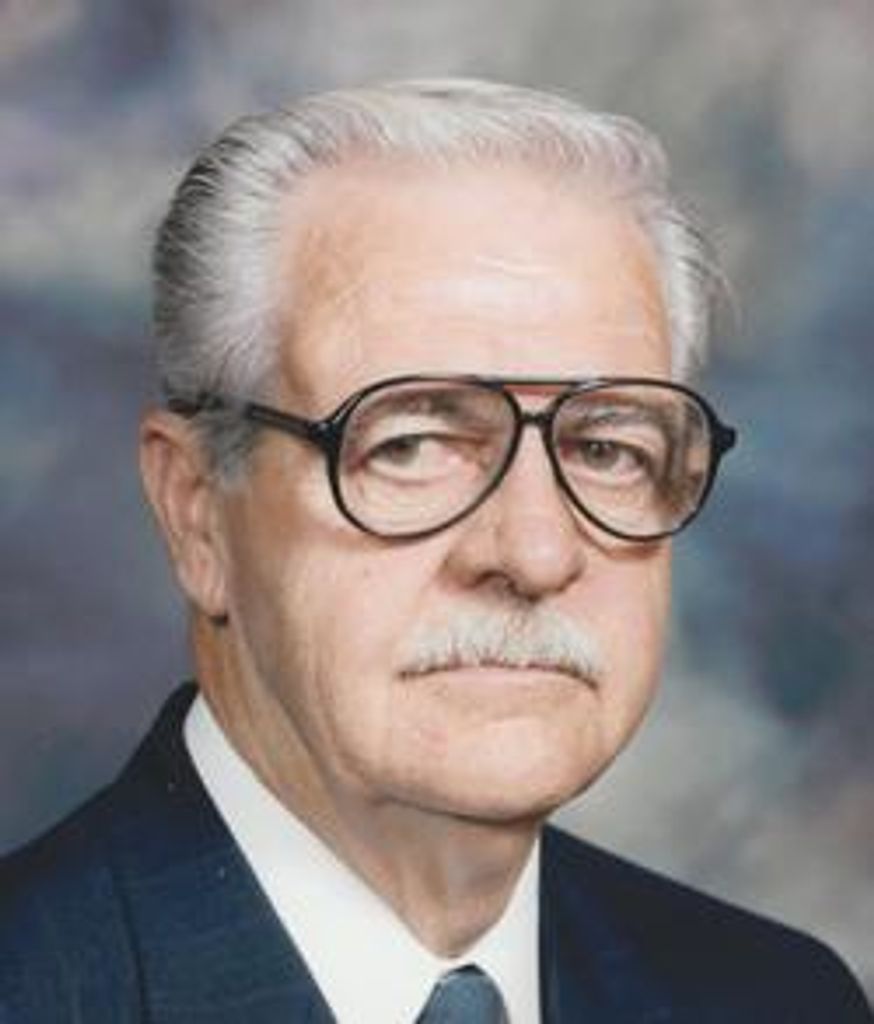 Leon B Larson
