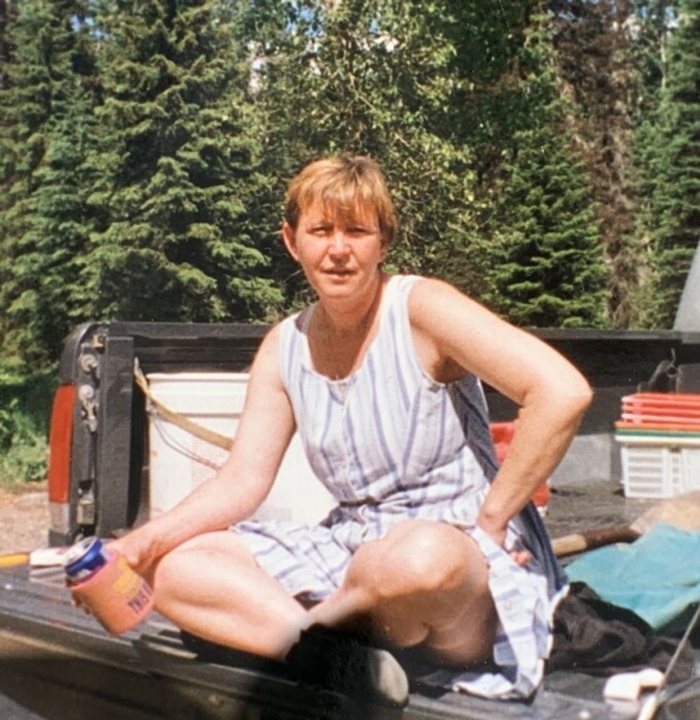 Lisa Ann (Johnson)  Whitaker Profile Photo