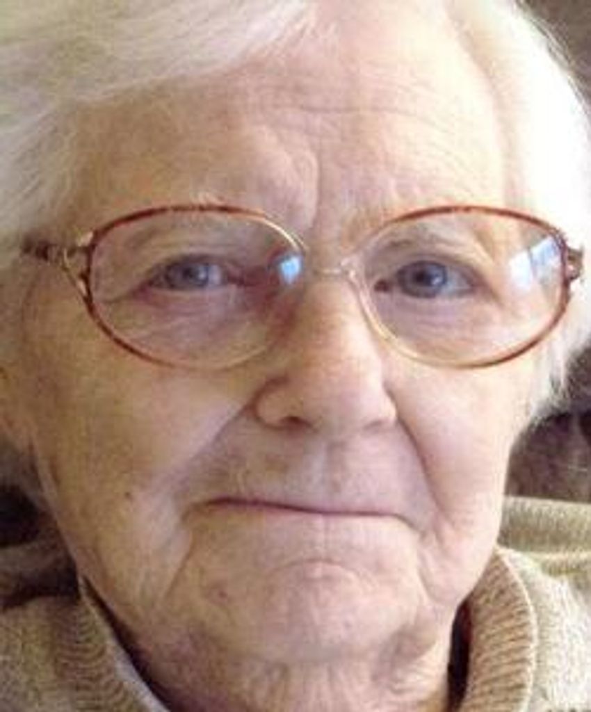 Alma Freida Ledvina Profile Photo