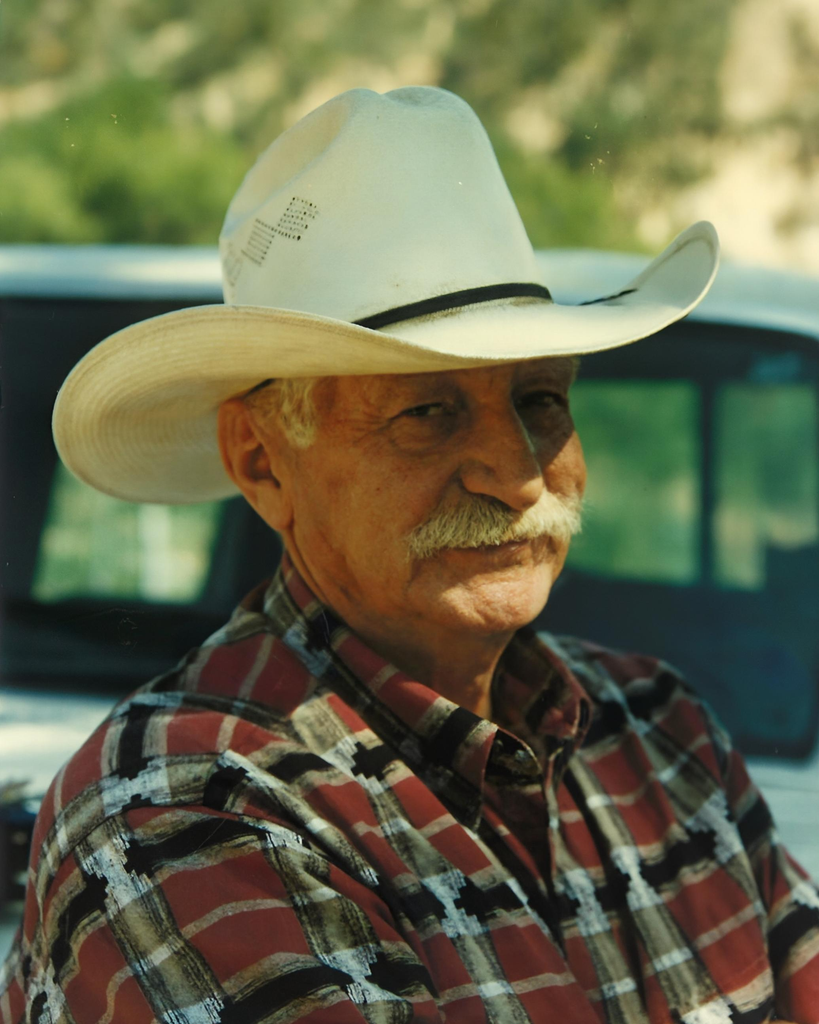 Leslie Richard Saxton Profile Photo