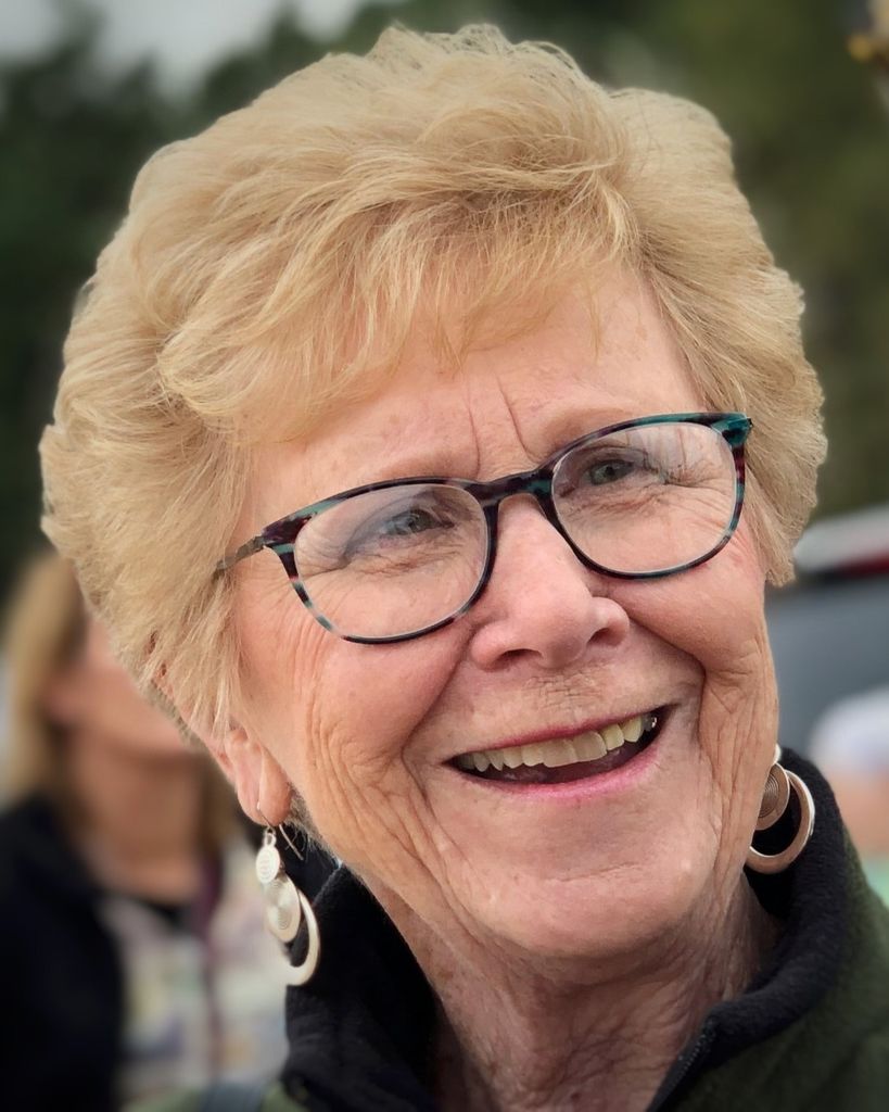 Suzanne Marie Van Der Puy