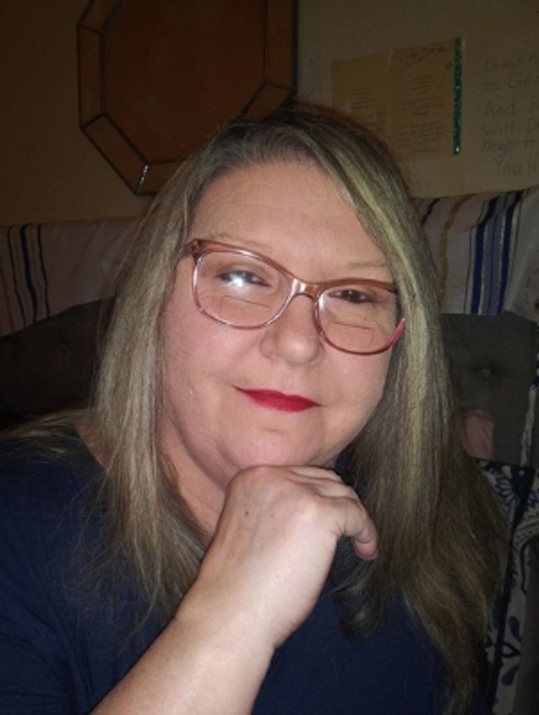 Lori Taylor Dobbins Profile Photo