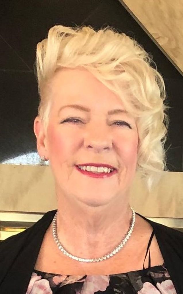 Sandra Lee Lohr Profile Photo