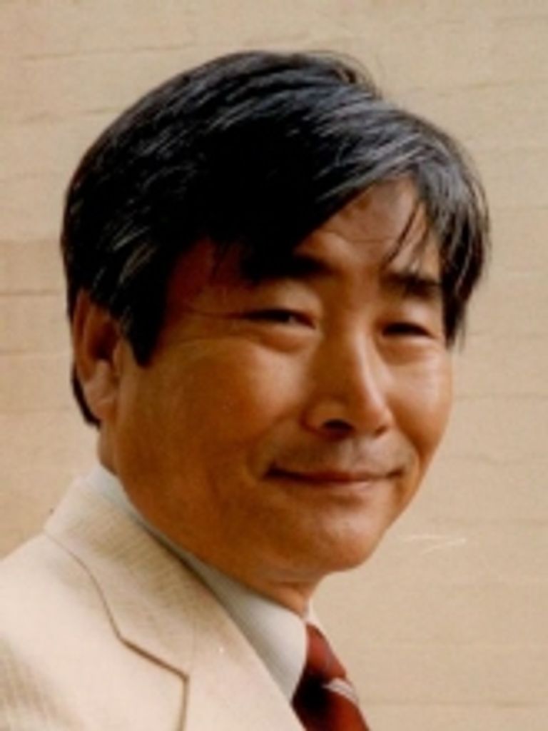 Moo Soo Hwang