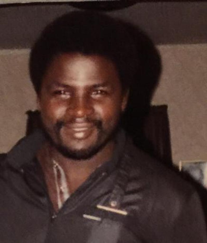 Dermott W Dixon Profile Photo