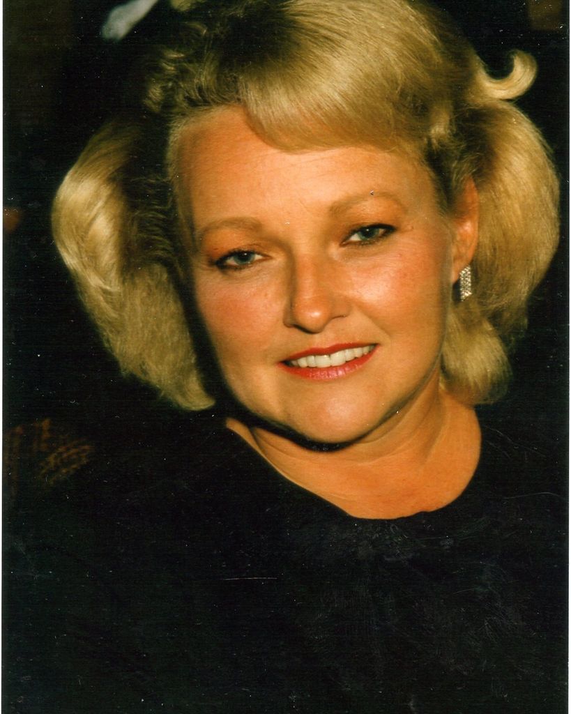 Patsy Lee Miller Profile Photo