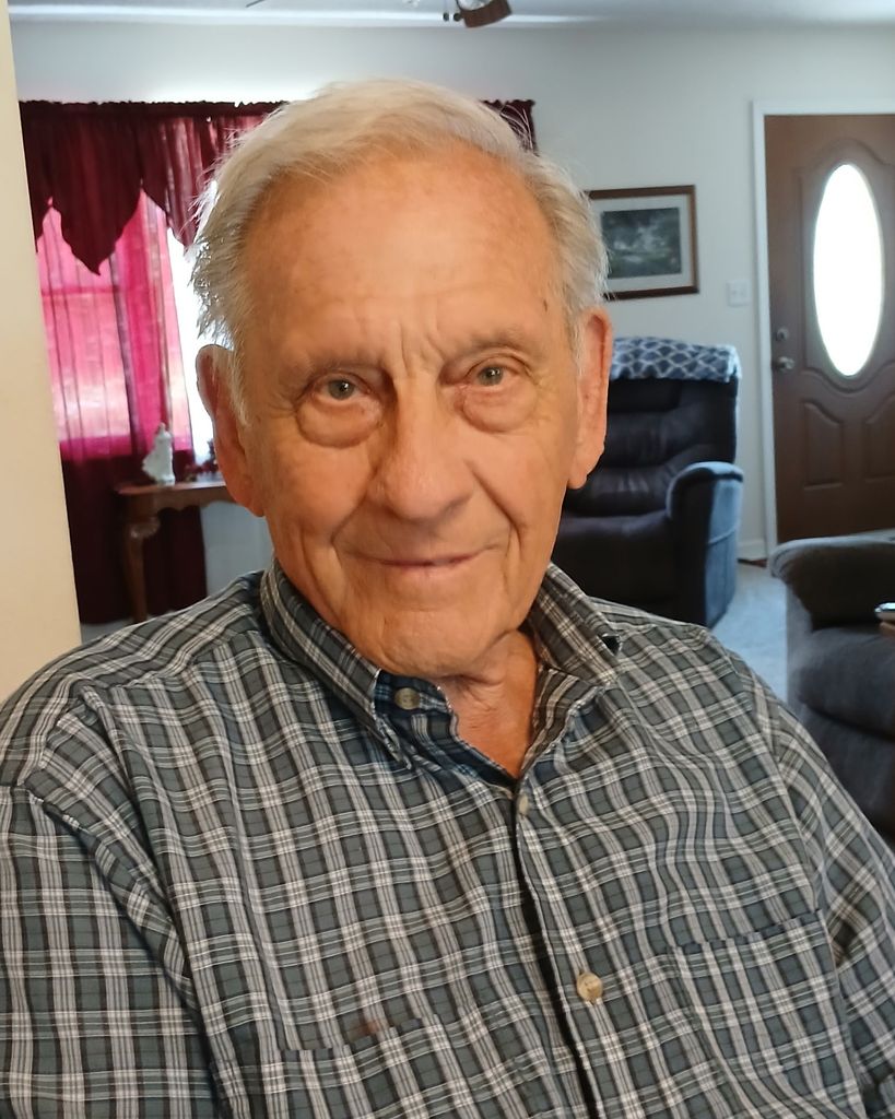 Everett Eli DeClue Profile Photo