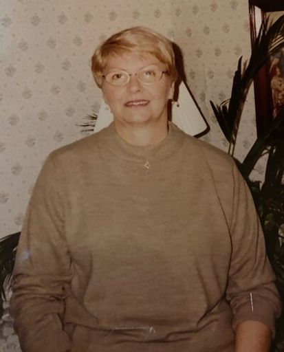Photo of Joan Hollis Green