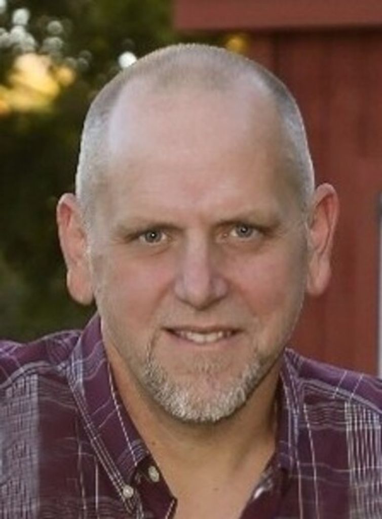 Geo L. Bernardone Profile Photo
