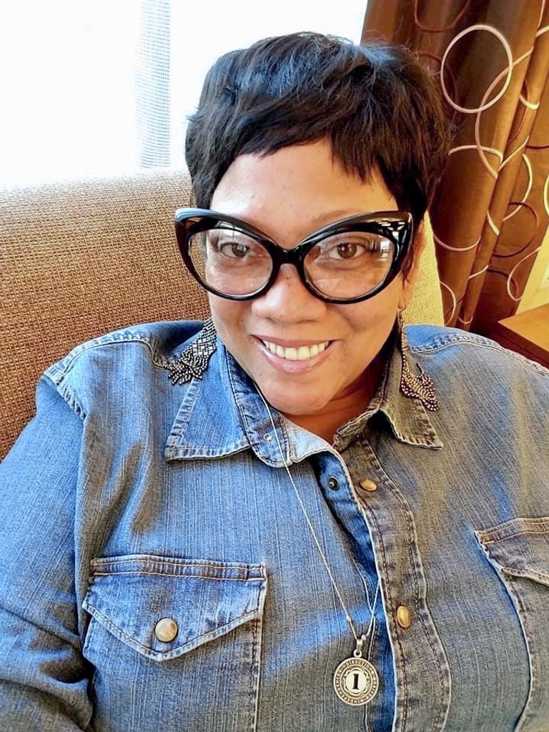 Crystal R Stokes Profile Photo
