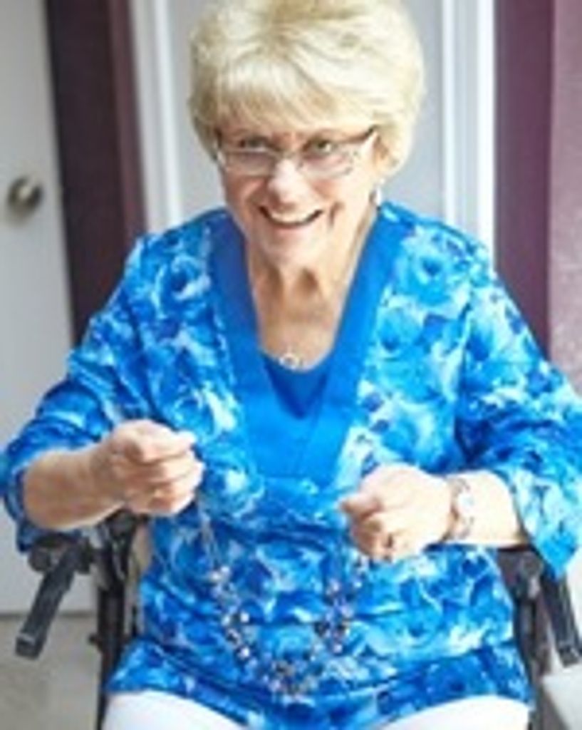 Joan Osborne Profile Photo