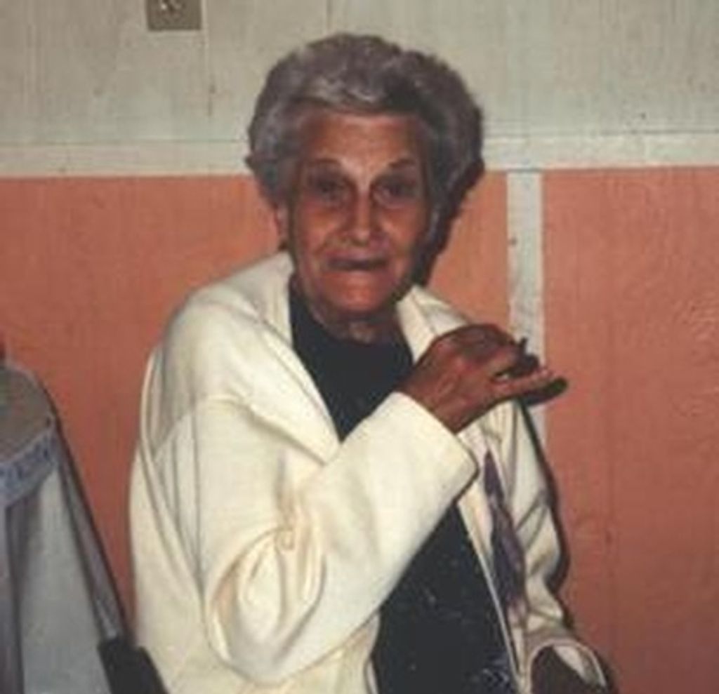 Estella Rosetta Hinklin
