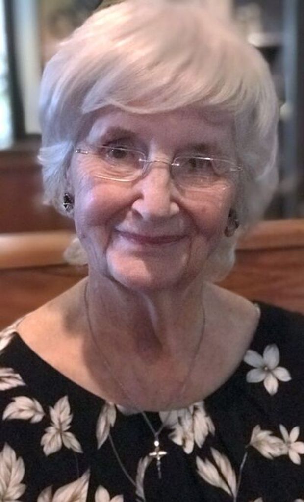 Elizabeth Frawley Profile Photo