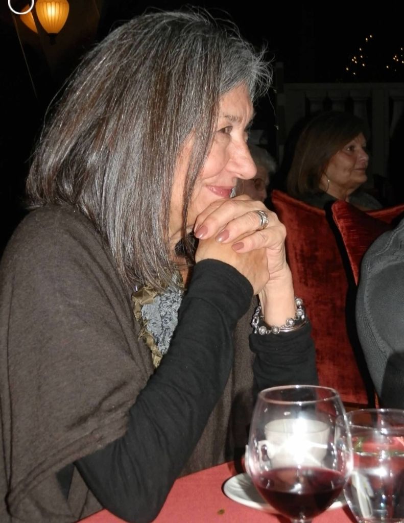 Sandra Testore Profile Photo