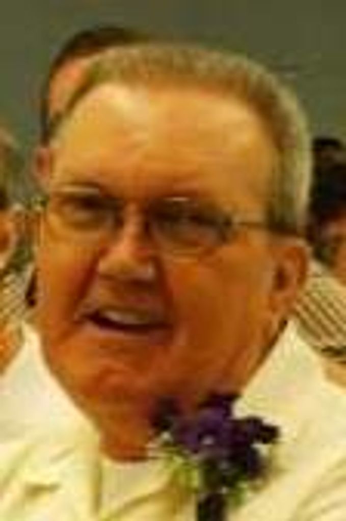 Raymond Eugene Roosa